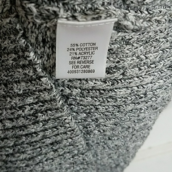 Elle Gray Cowl Neck Sweater Size Small Soft Warm Turtleneck Long Sleeve - Picture 4 of 4